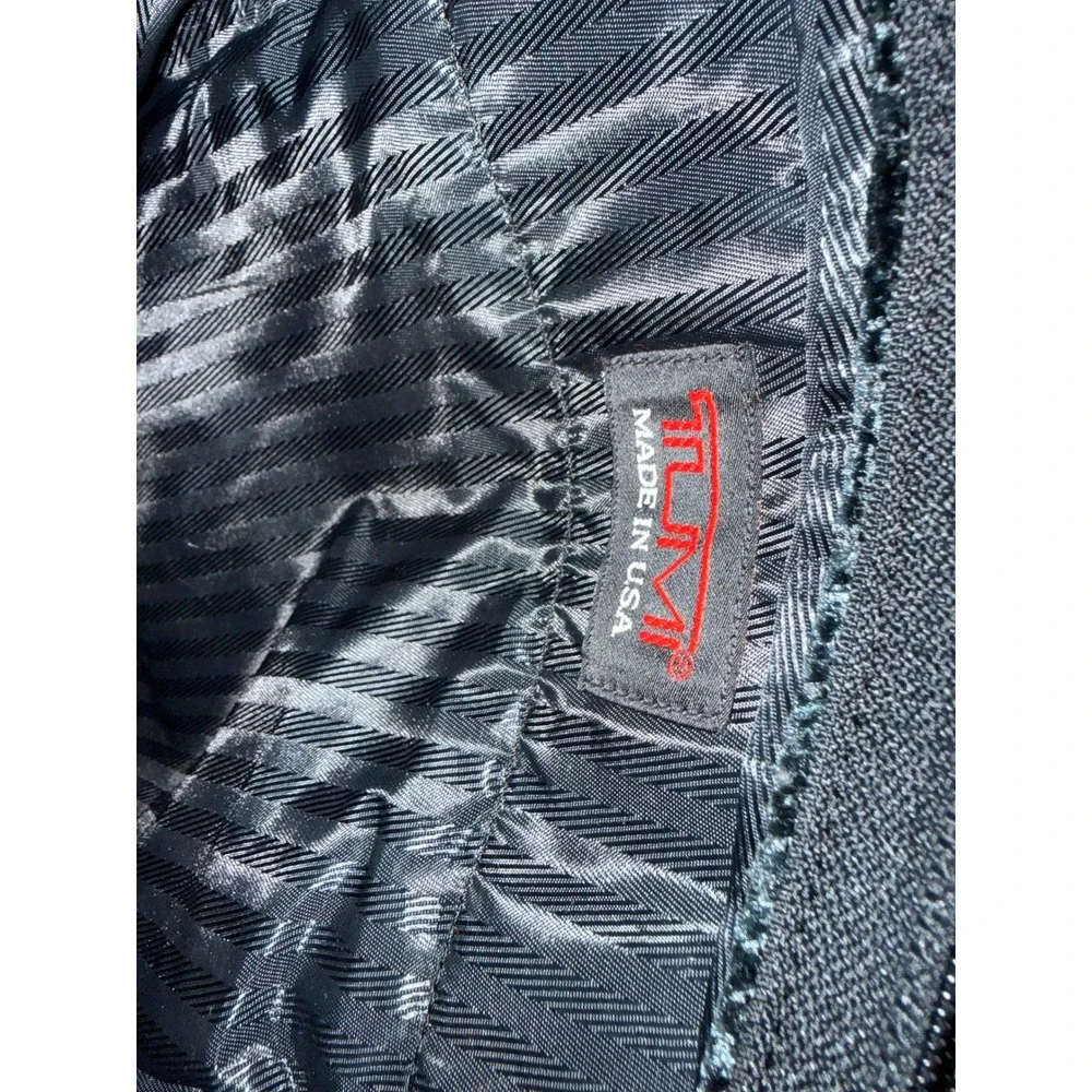 Tumi Crossbody Bag Unisex Medium Black Excellent Ballistic Nylon Travel Mess